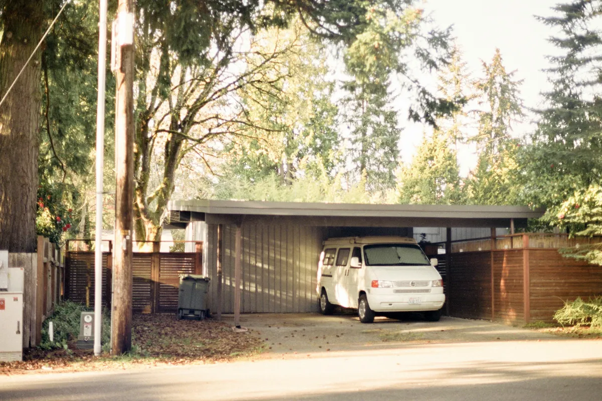 Überdachungen & Carports